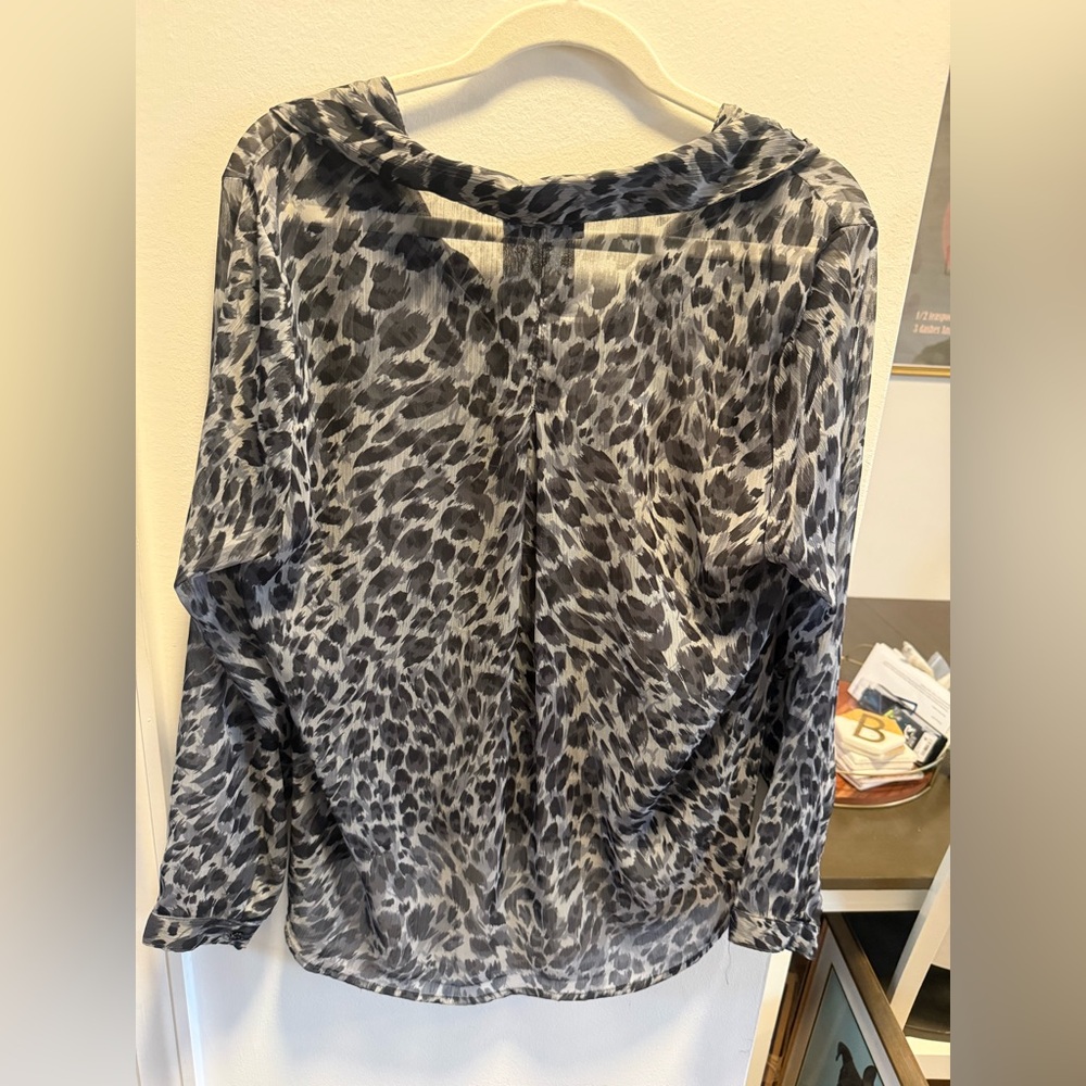 Maven West button-down blouse Animal Print Sheer Size M - Picture 5 of 6